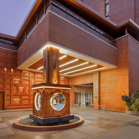 Hyatt Centric Soalteemode Kathmandu Hotel Екстериор снимка