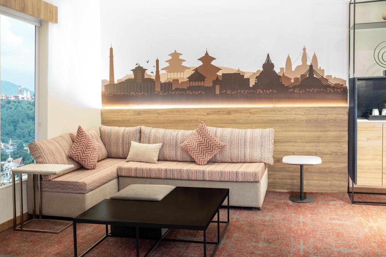 Hyatt Centric Soalteemode Kathmandu Hotel Екстериор снимка