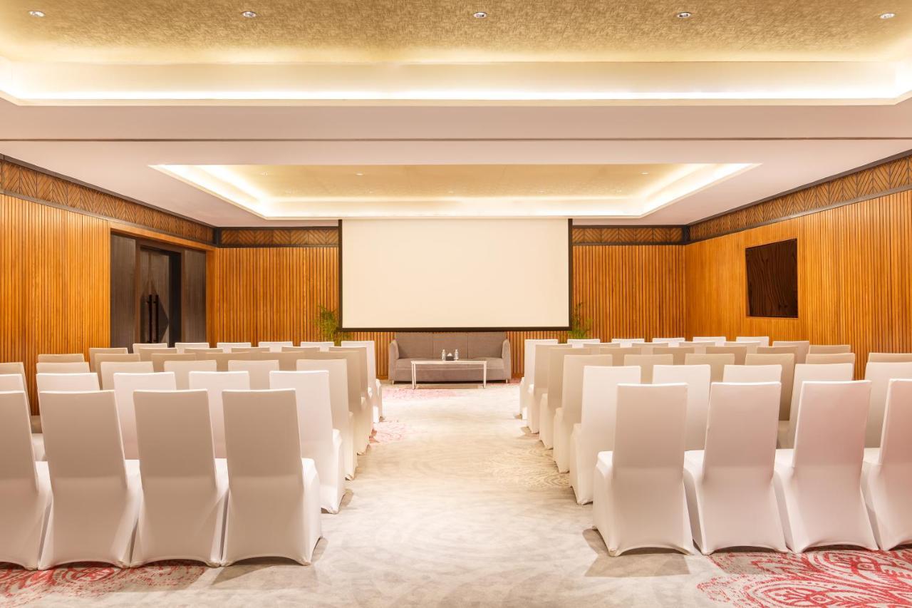 Hyatt Centric Soalteemode Kathmandu Hotel Екстериор снимка