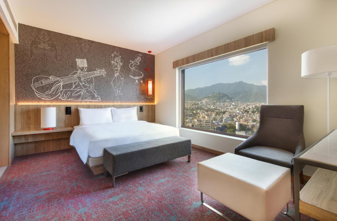 Hyatt Centric Soalteemode Kathmandu Hotel Екстериор снимка