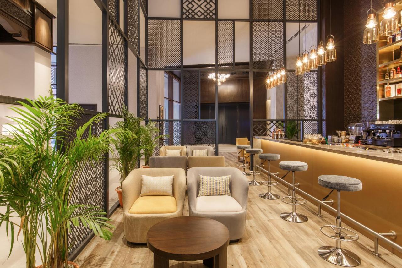 Hyatt Centric Soalteemode Kathmandu Hotel Екстериор снимка