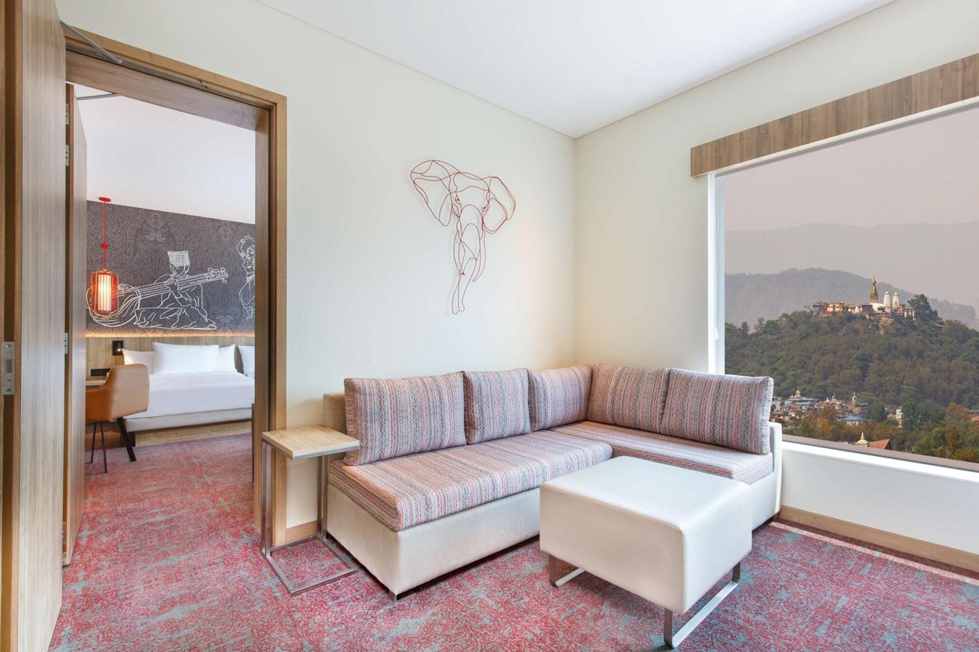 Hyatt Centric Soalteemode Kathmandu Hotel Екстериор снимка